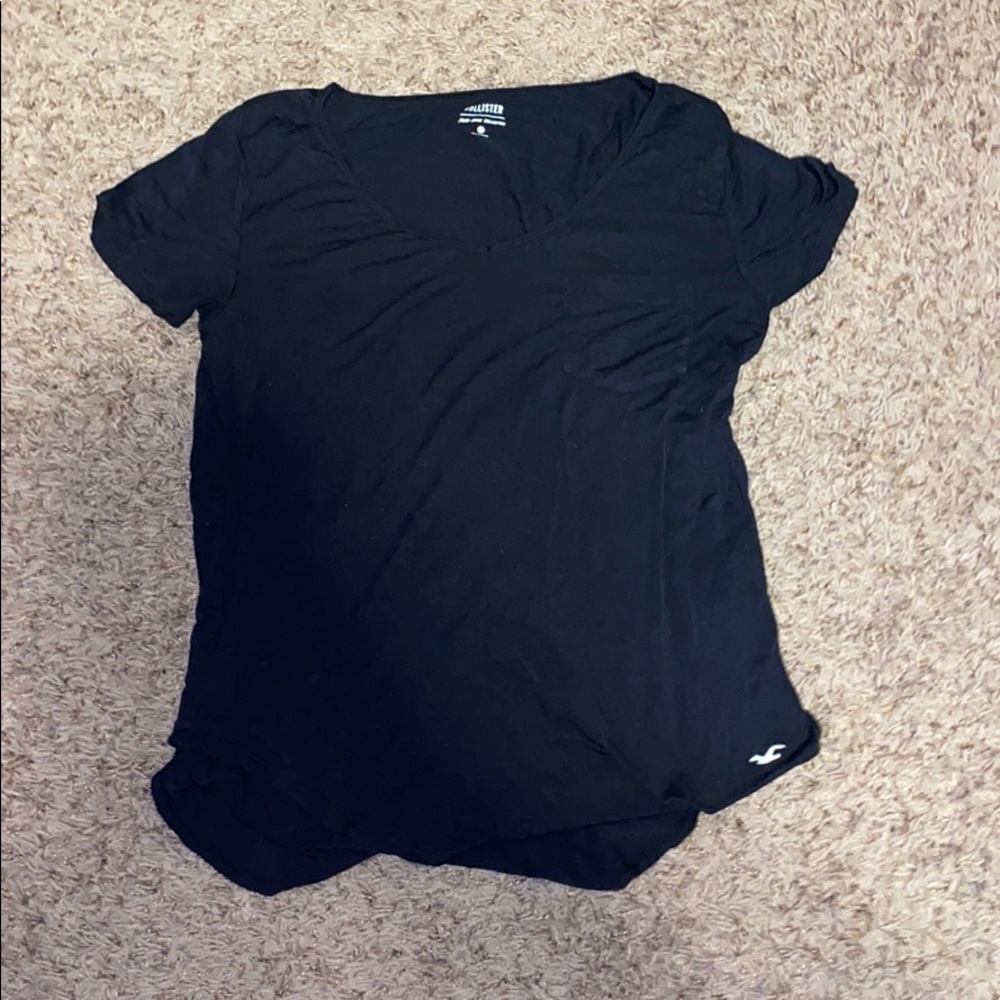 Hollister must have collection t shirt